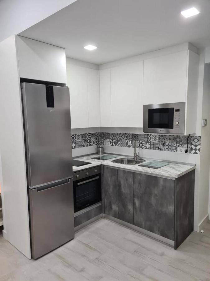 Апартаменты Apartamento Pet-Friendly En Atocha By Bebalmy Мадрид Экстерьер фото